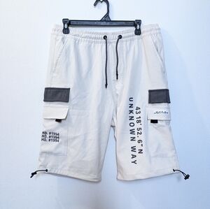 Rock Salt White Cargo Shorts Mens Large